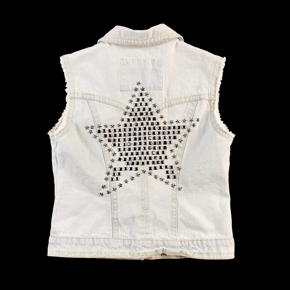 Rue21 Jackets & Blazers - ☀️5 for $25☀️ Rue 21 Light Wash Jean Vest